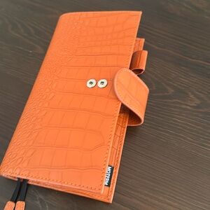 Moterm weeks orange croc